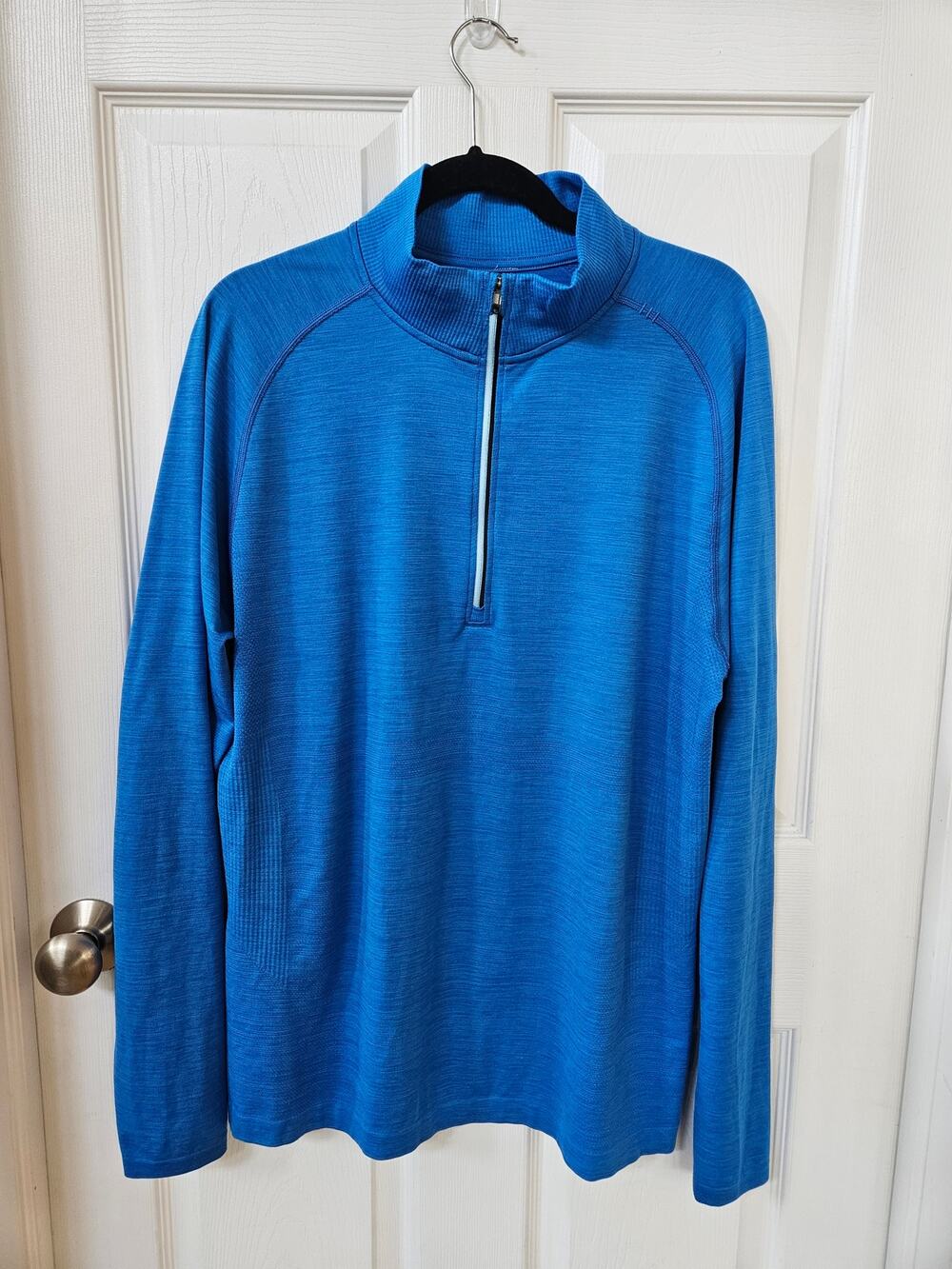 Lululemon Mens XL Blue 1/2 Zip Athletic Running Shirt Stretch Training Top